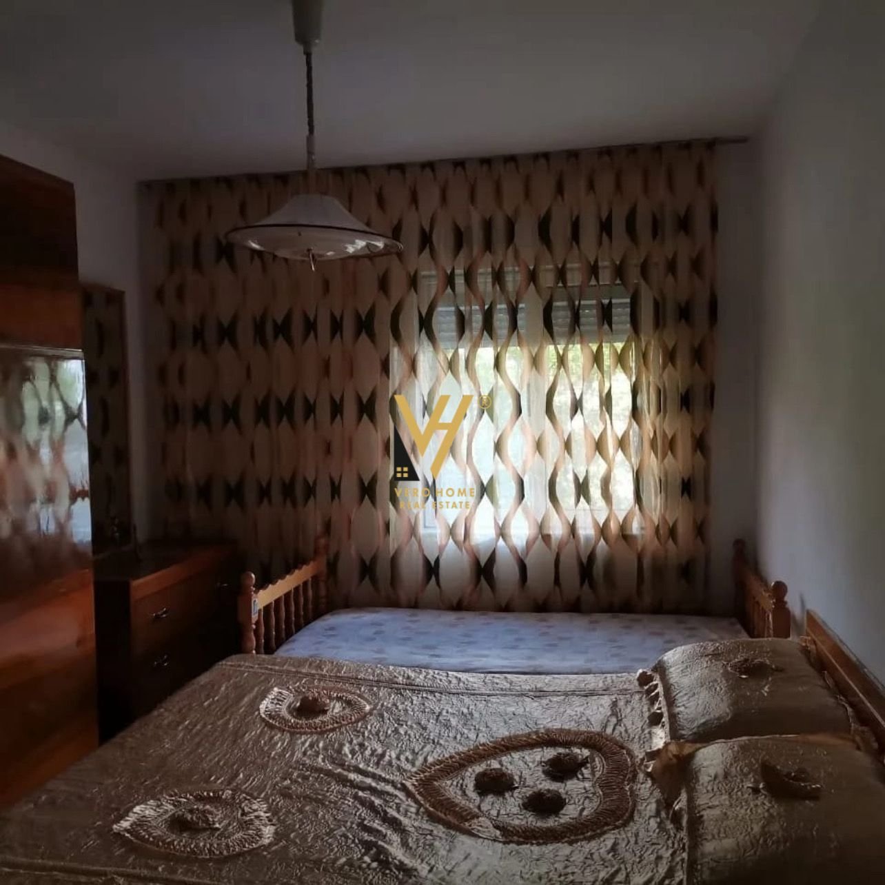 2+1+BLK ME QERA TE PAZARI I RI 60.000 LEKE