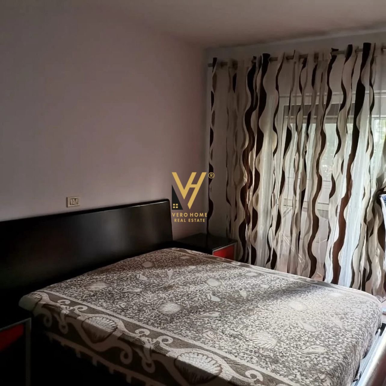 2+1+BLK ME QERA TE PAZARI I RI 60.000 LEKE