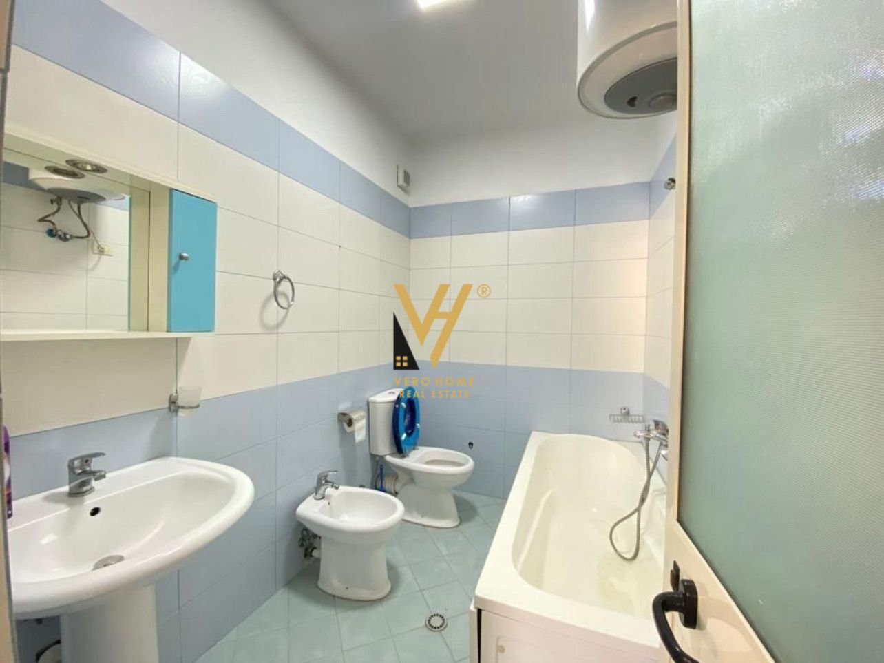 3+1+2+BLK ME QERA TE 2 PALMAT, ASTIR 60.000 LEKE