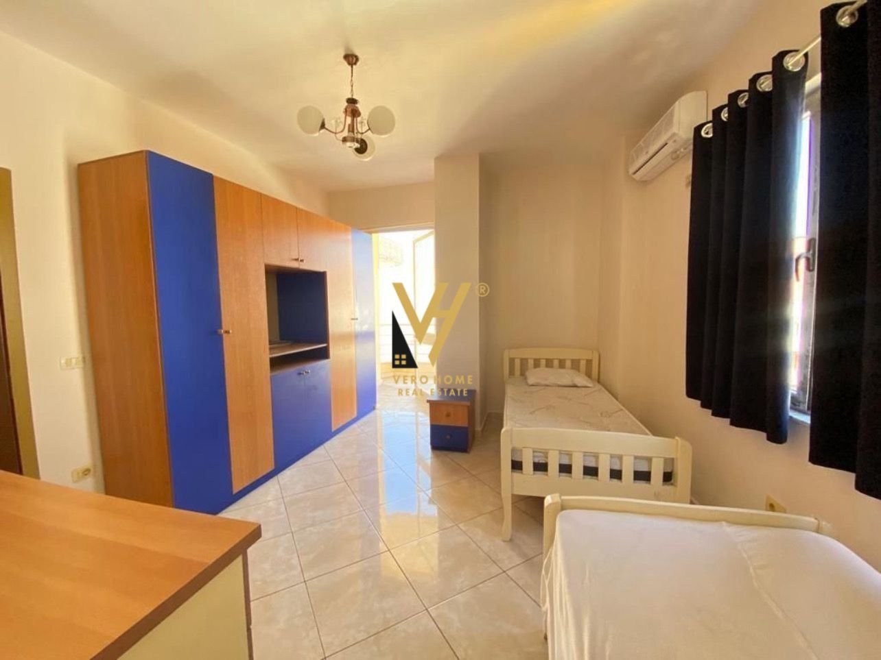 3+1+2+BLK ME QERA TE 2 PALMAT, ASTIR 60.000 LEKE