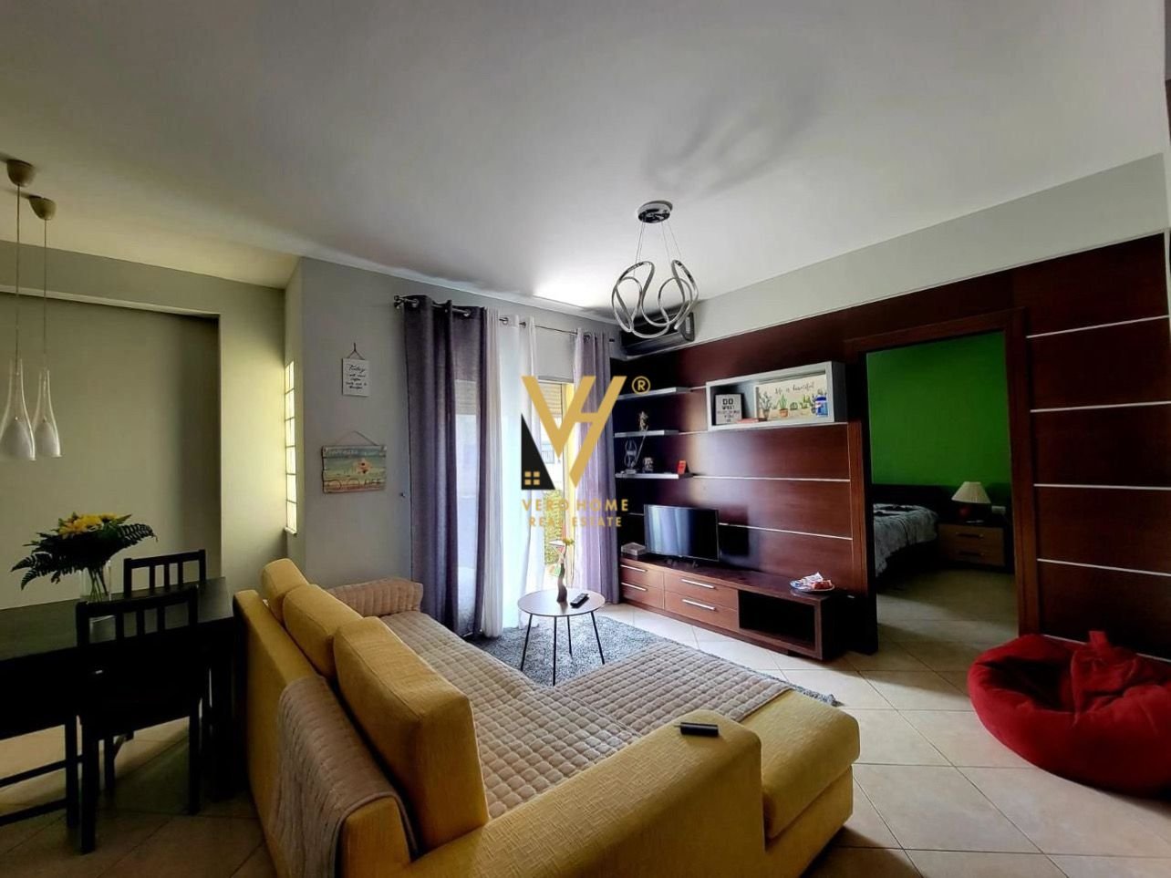 1+1+BLK ME QERA NE ALI DEM 50.000 LEKE