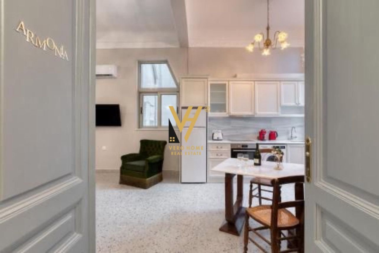 2+1+2BLK ME QIRA TE XHAMLLIKU 60.000 LEKE