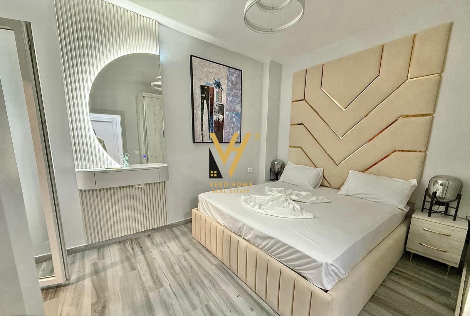 2+1+2 ME QIRA NE FRESK 65.000 LEKE