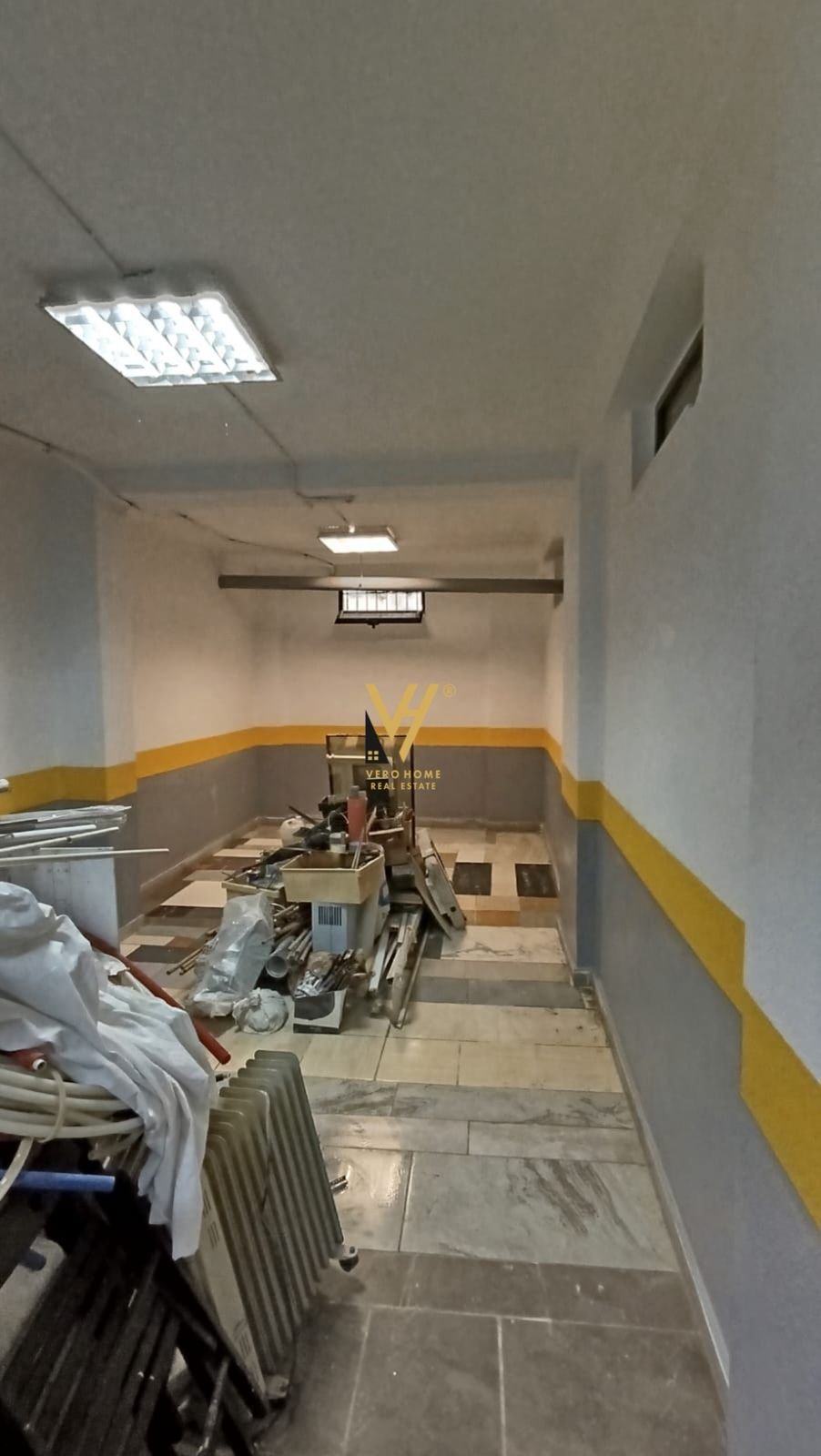 GARAZH 35 M2 TE KOMUNA E PARISIT 35.000 EURO