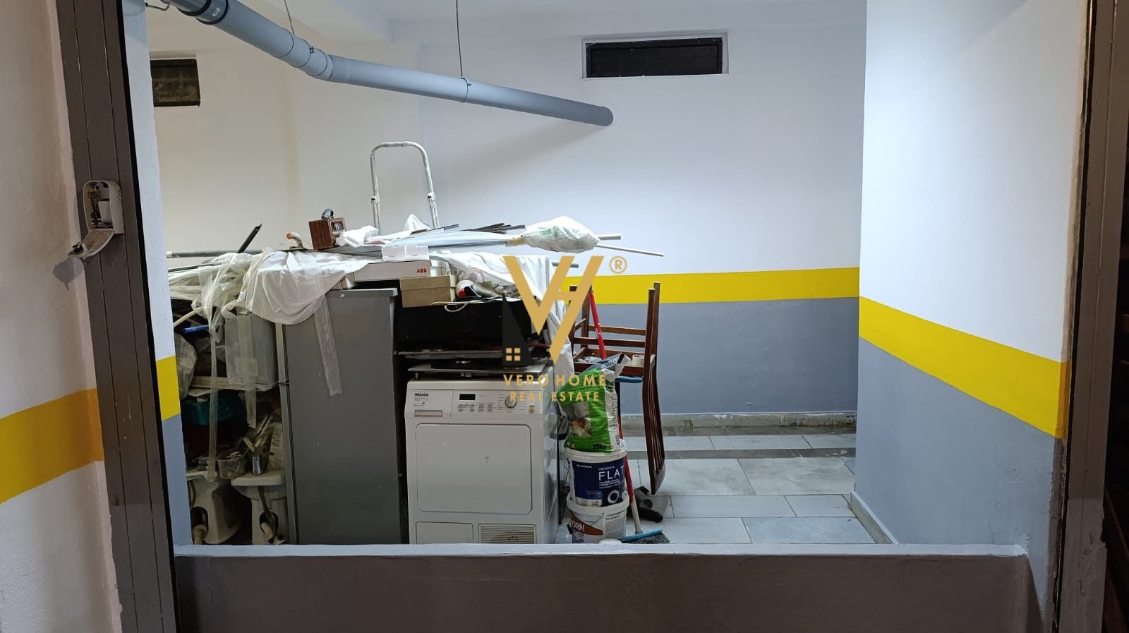 GARAZH 35 M2 TE KOMUNA E PARISIT 35.000 EURO