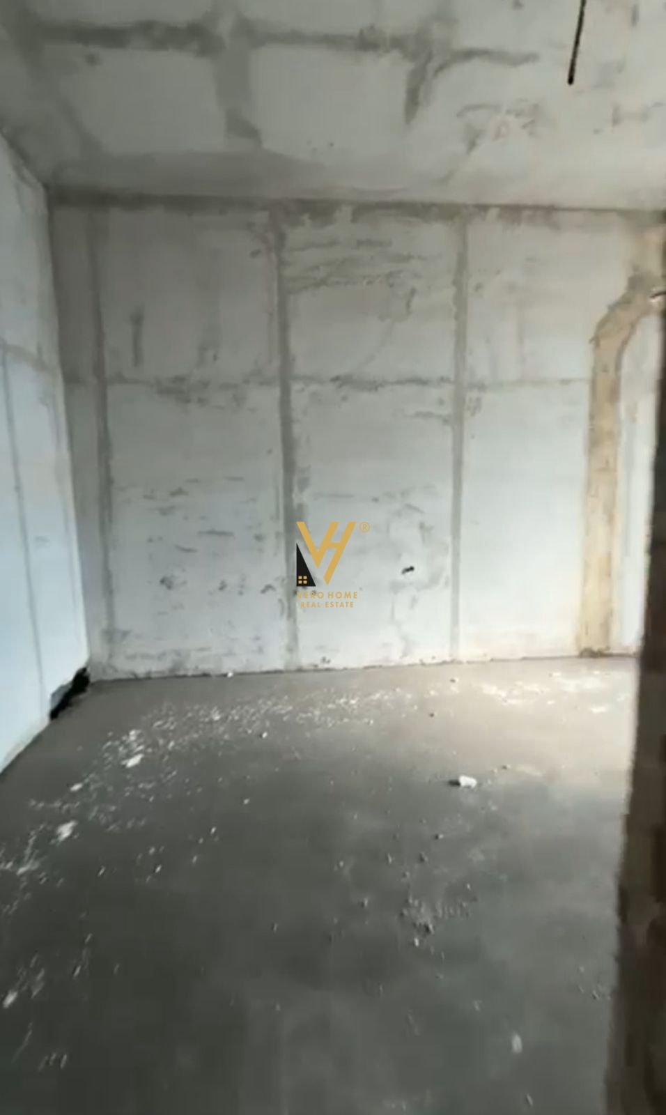 1+1+BLK TE MATERNITETI I RI 126.000 EURO