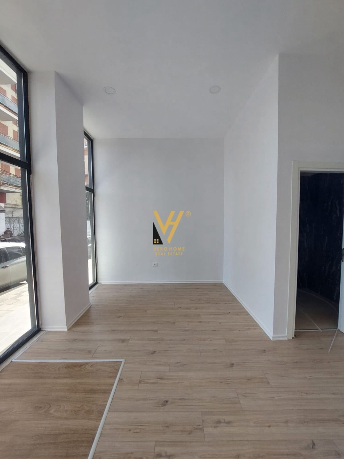 DYQAN 55 M2 ME QERA TE MINE PEZA 120.000 LEKE