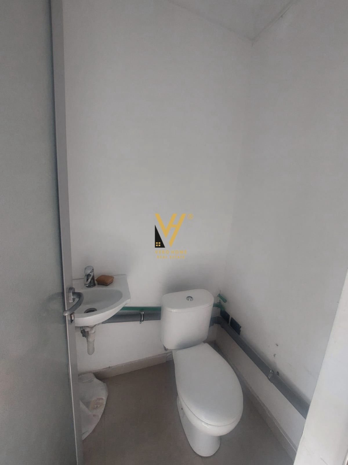 ZYRE 60 M2 ME QERA TE PAZARI I RI 70.000 LEKE