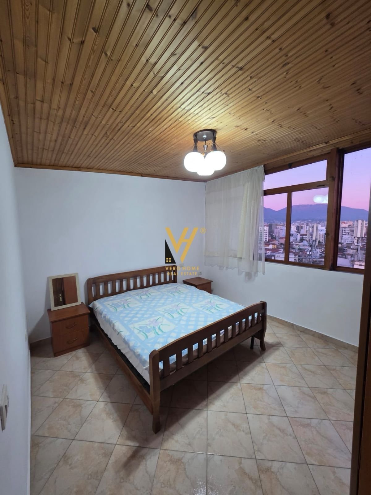 1+1 ME QERA NE DON BOSCO 450 EURO