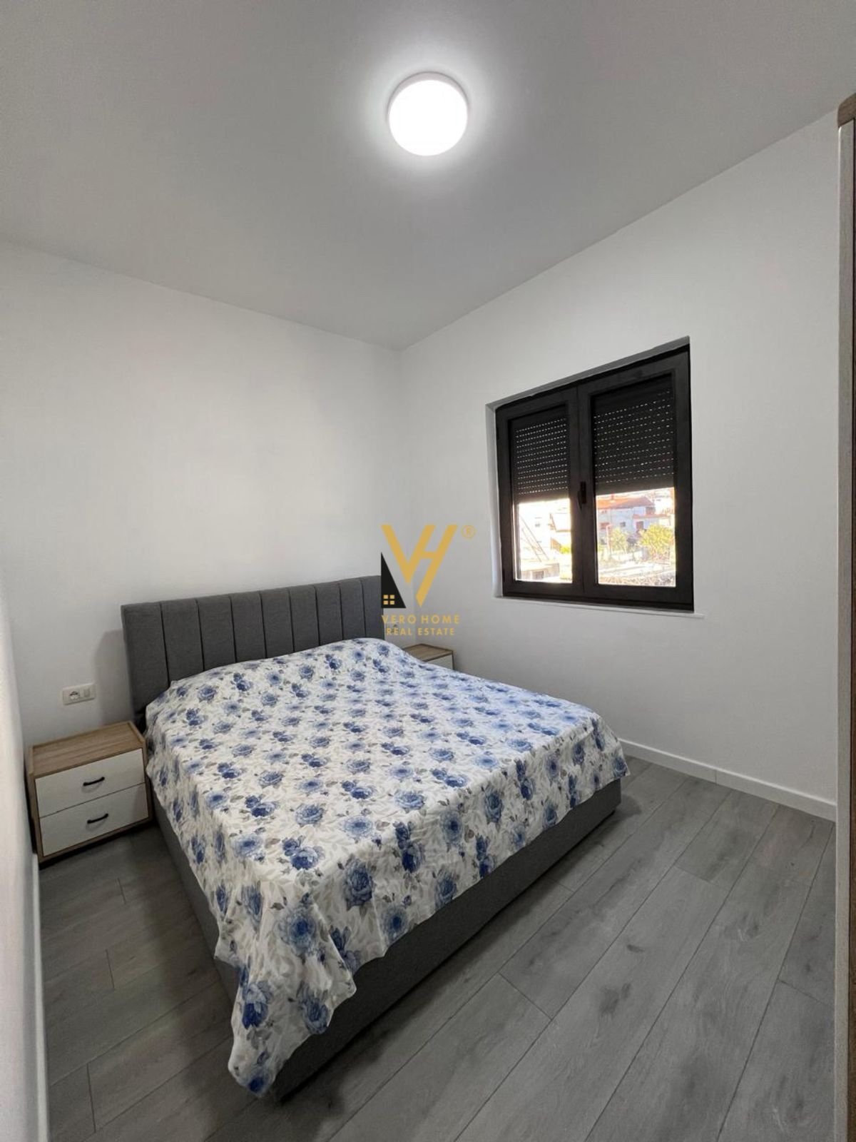 1+1+BLK ME QIRA NE SHKOZE 55.000 LEKE