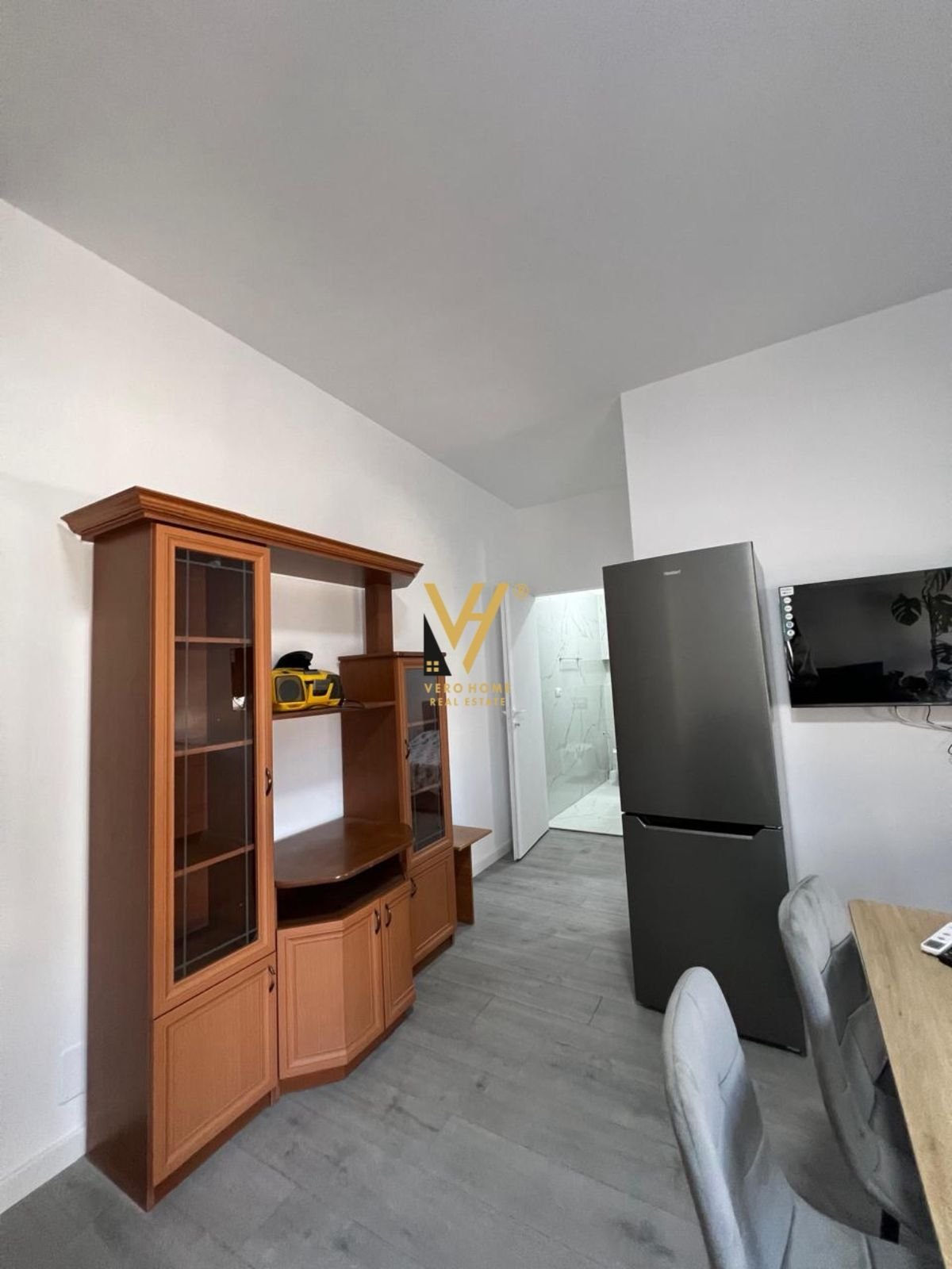 1+1+BLK ME QIRA NE SHKOZE 55.000 LEKE