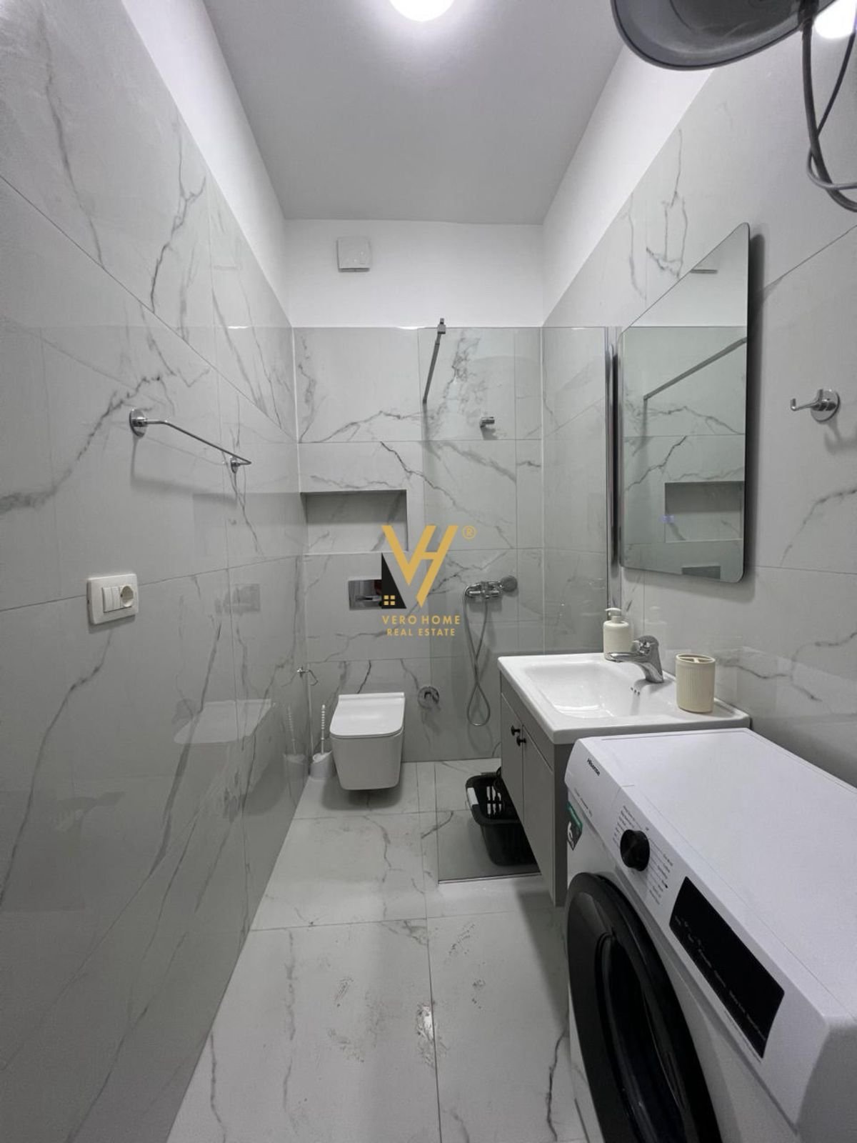 1+1+BLK ME QIRA NE SHKOZE 55.000 LEKE