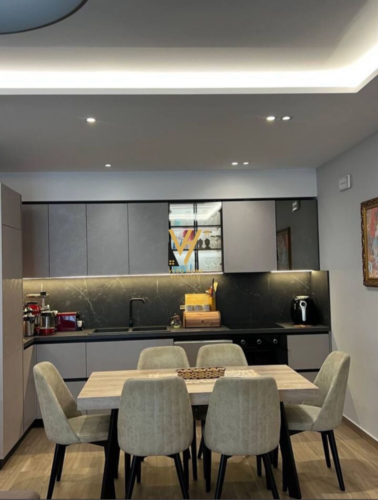 2+1+2 ME QERA TE REZ.SOFIA, LUNDER 1.550 EURO