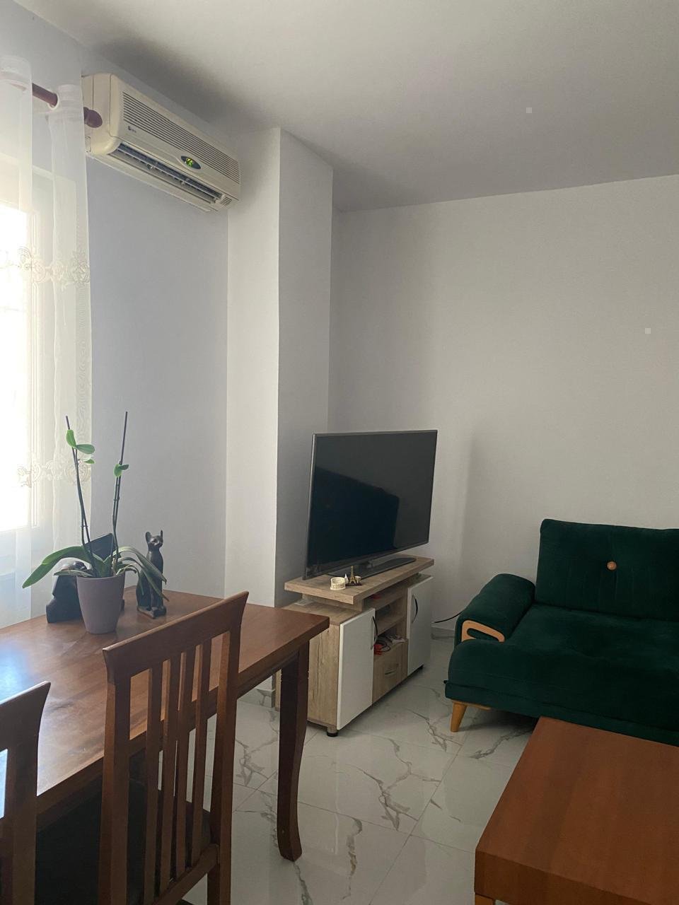 📌Apartament me Qira 1+1 📍 Afër Qendrës, Rruga e