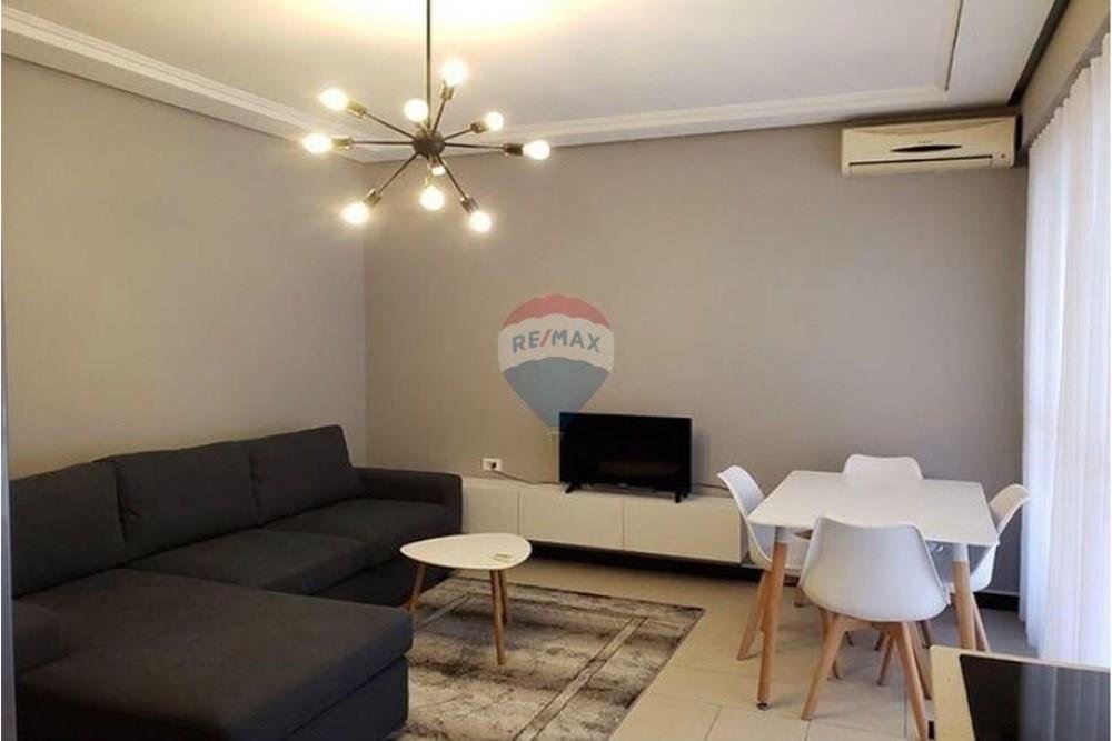 Jepet me qira 1+1 i mobiluar te Kompleksi Delijorg