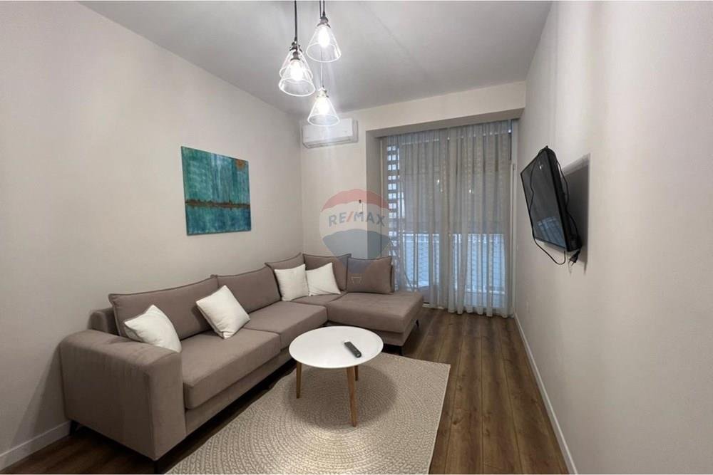 APARTAMENT 1+1 ME QIRA KIKA 2