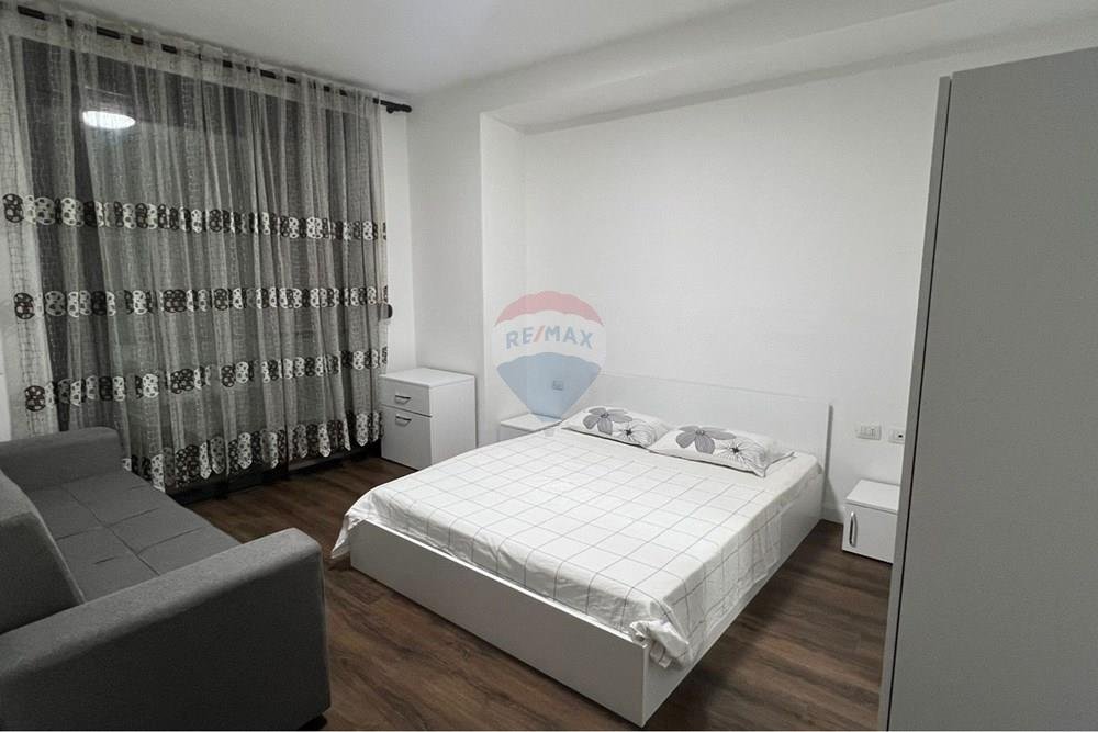 Apartament 3+1+2+parkim – Komuna e Parisit