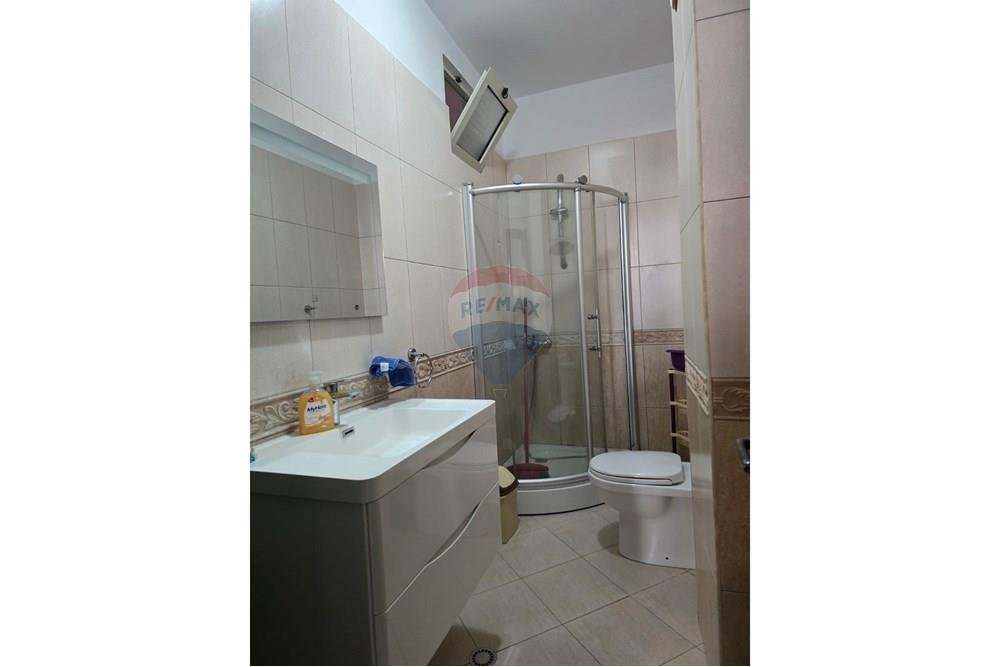 Jepet me qira apartament 2+1 tek Rruga Rrapo Hekal