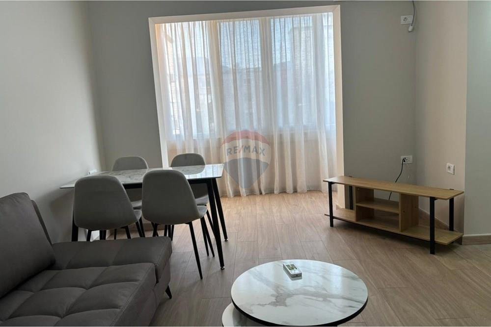 APARTAMENT 2+1 ME QIRA TE RRUGA E ELBASANIT