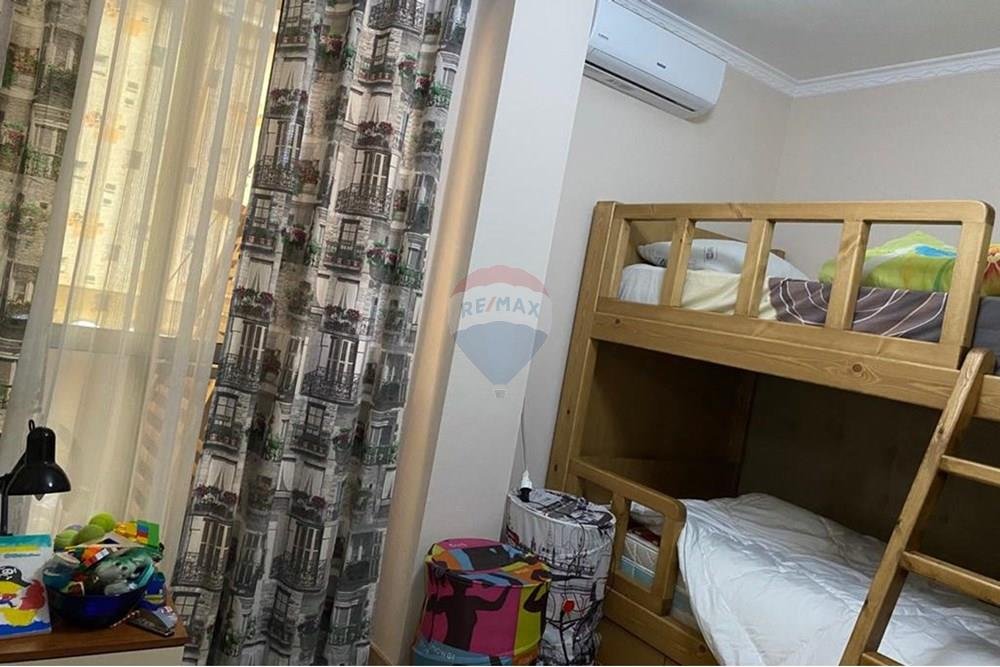 Apartament me qira 2+1 ne Yzberisht prane Pallatev