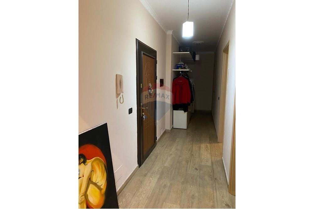 Apartament me qira 2+1 ne Yzberisht prane Pallatev