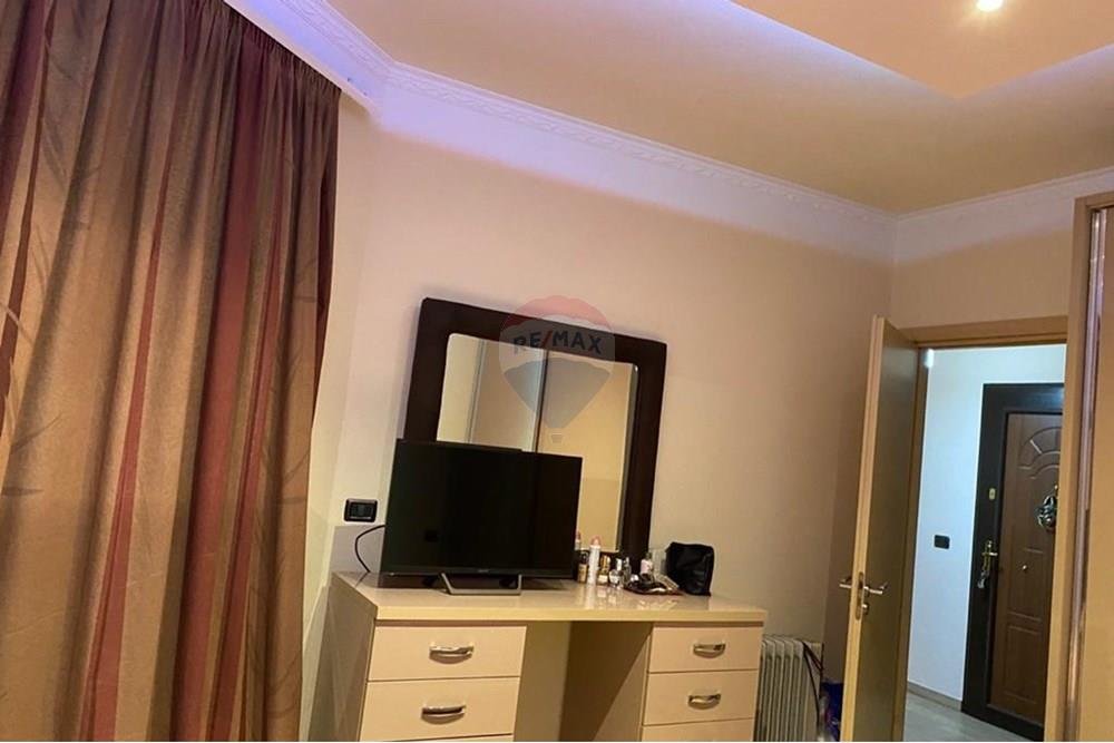 Apartament me qira 2+1 ne Yzberisht prane Pallatev