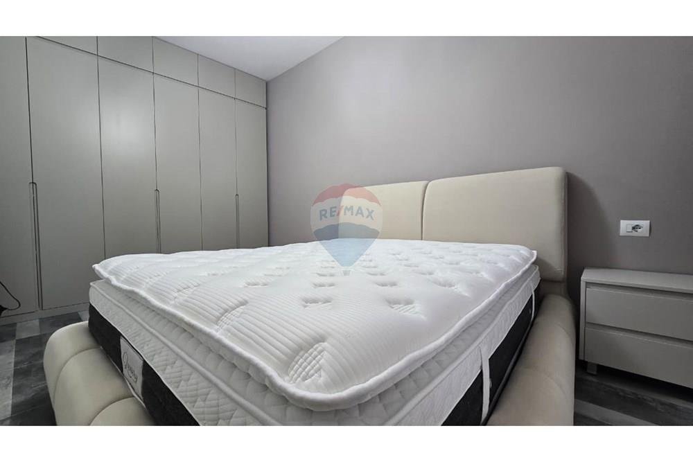 Apartament 1+1 me qira tek Zogu I Zi