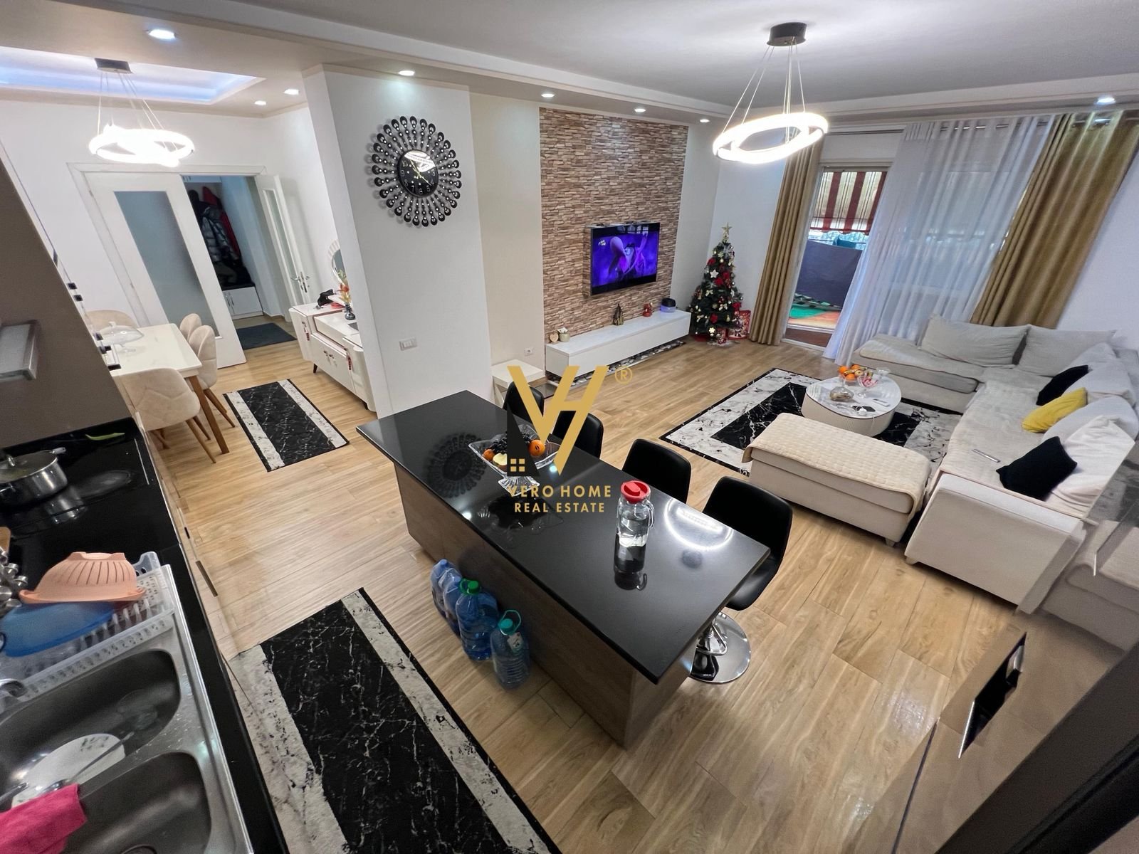 2+1+2+2BLK TE VIZION PLUS, DON BOSKO 280.000 EURO