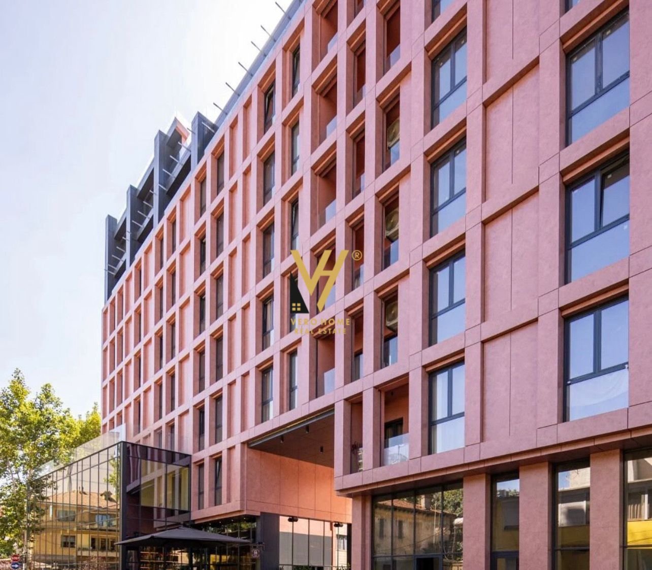 ZYRE 80 M2 ME QERA TE RR.KAVAJES 100.000 LEKE