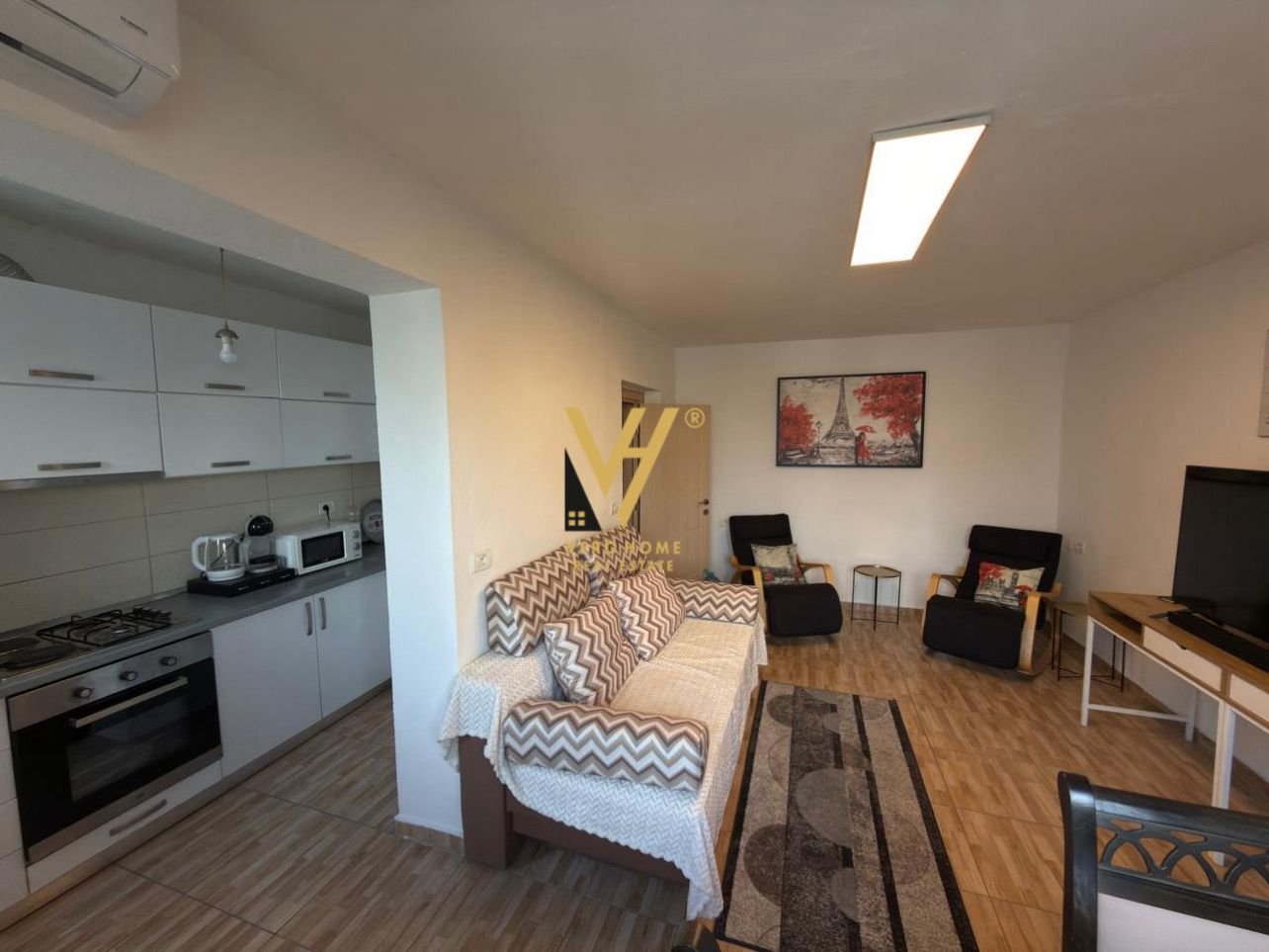 1+1 TE MYSLYM SHYRI 150.000 EURO