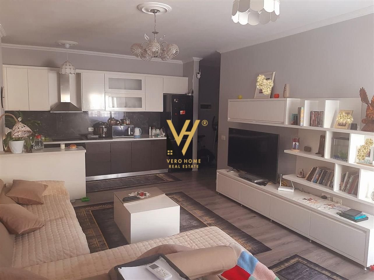 APARTAMENT 2+1+BLK TE FRESKU 160.000 EURO