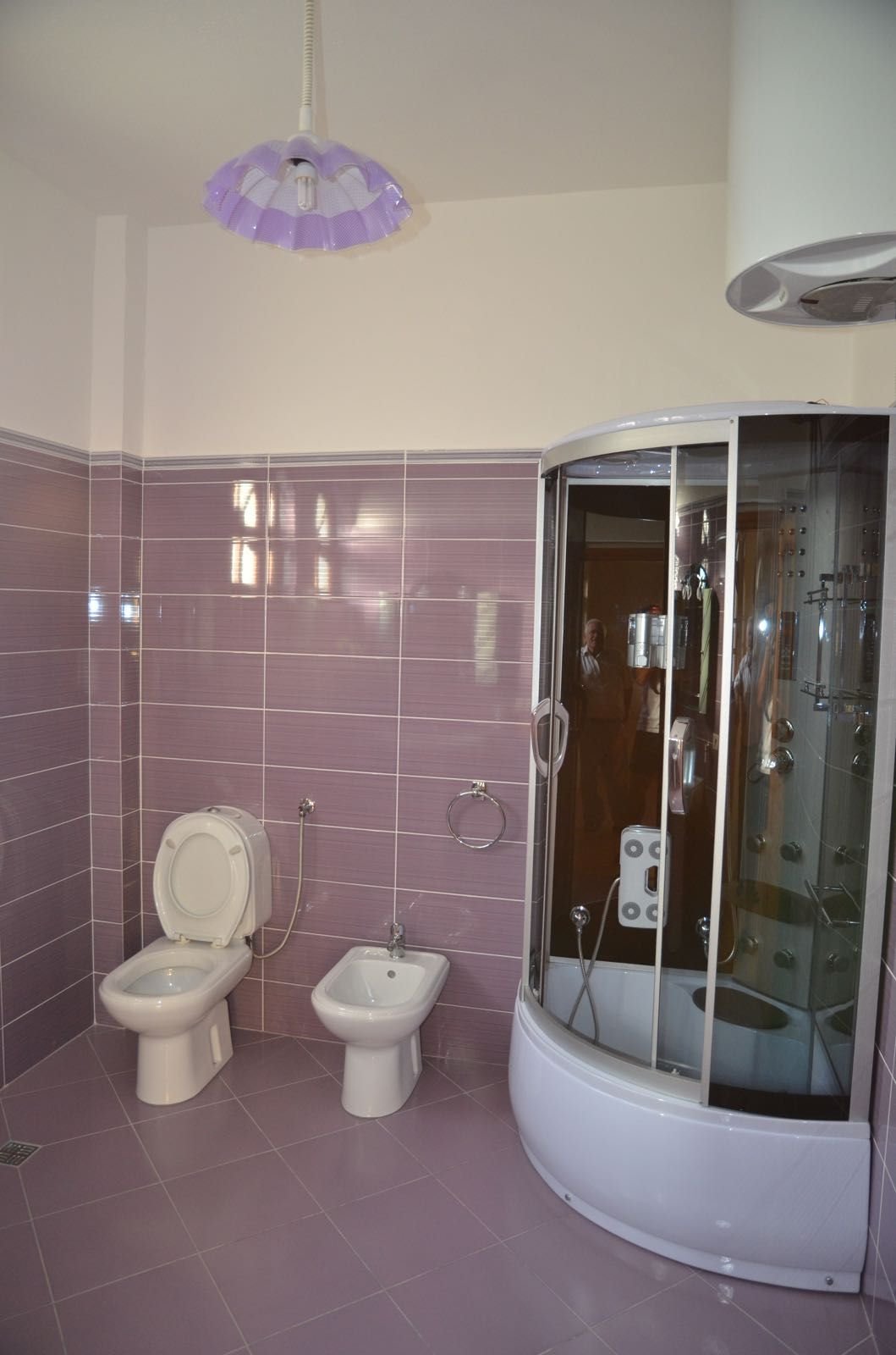 VILE 4 KATESHE TE RRUGA MIHAL GRAMENO 1.500 EURO