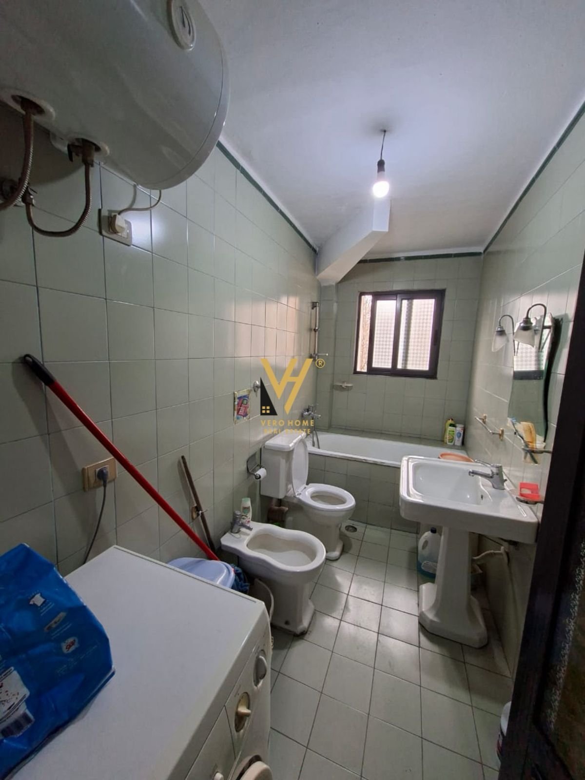 APARTAMENT 2+1+BLK ME QERA TE BRRYLI 55.000 LEKE