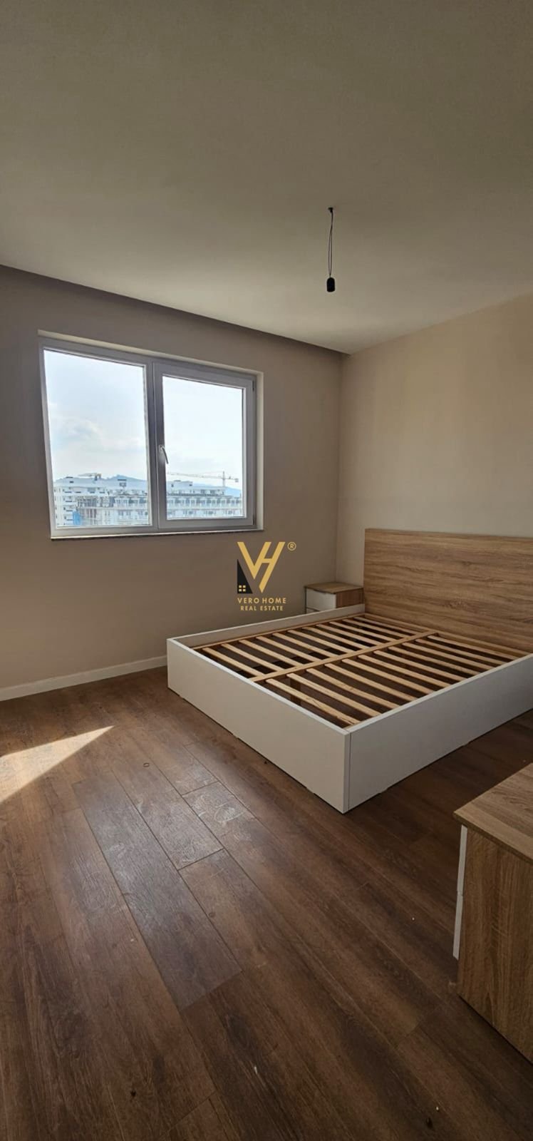 1+1+BLK NE GOLEM 120.700 EURO