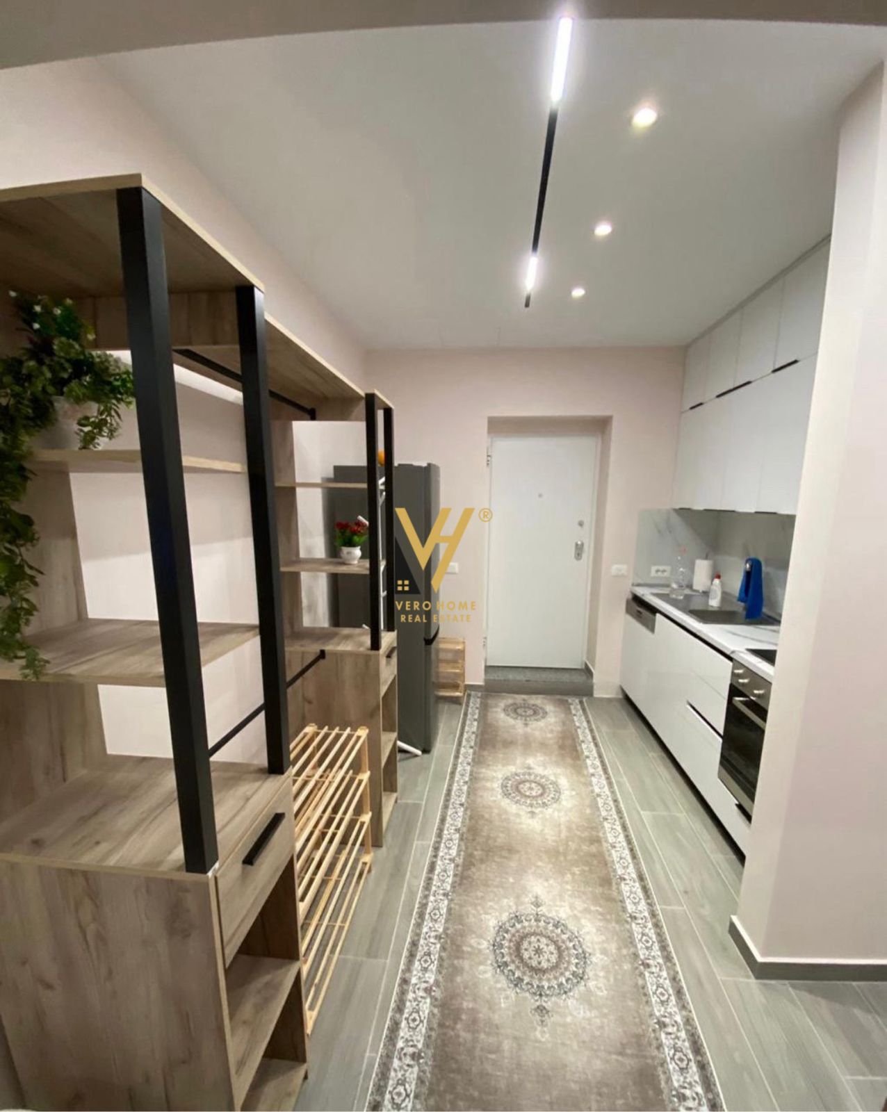 1+1+BLK ME QIRA TE RRUGA E ELBASANIT 75.000 LEKE