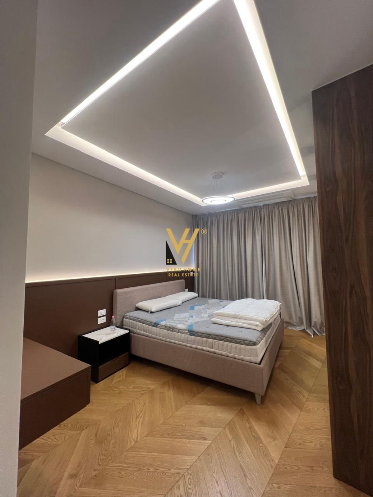 APARTAMENT 2+1+2+3BLK TE LAKE VIEW 750.000 EURO