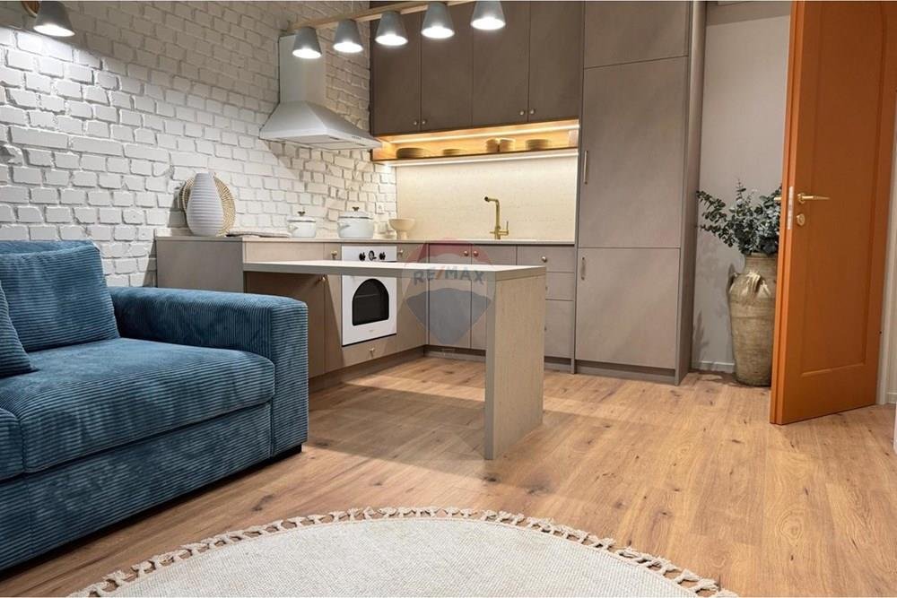 Apartament 2+1 me qira ne Myslym Shyri!